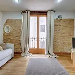 Casa Ana Mari II Piso en el Casco Viejo